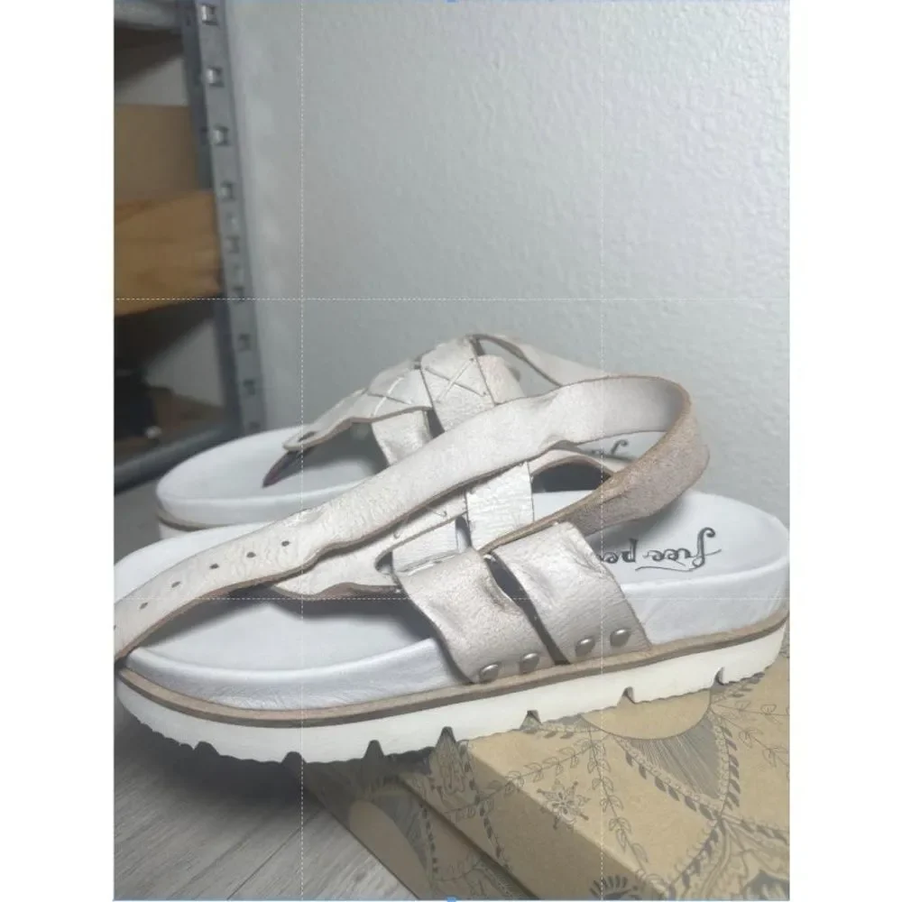 Free People Platform Sandals 9 Thong Strappy Chunky Boho Festival White Valencia